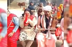 Delhi Boy, Who Went Missing 22 Years Ago, Returns To Mother As A Monk Delhi Boy, Who Went Missing 22 Years Ago, Returns To Mother As A Monk