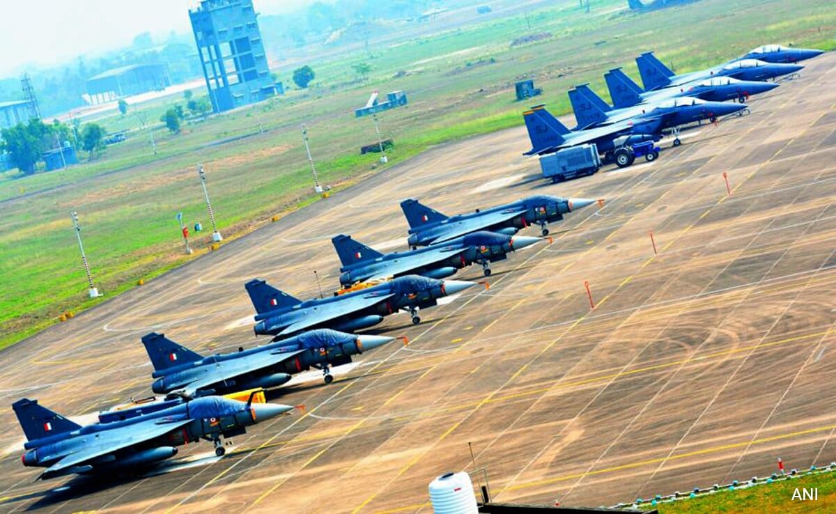 Delhi Man Impersonates Air Force Commander To Get Tooth Treatment, Caught - Vimarsana News