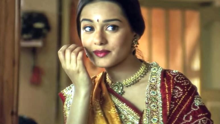 विवाह की सीधी साधी पूनम से पहले मॉर्डन संजना बनी थीं अमृता राव, शाहरुख खान संग दी थी हिट फिल्म, जानते हैं नाम