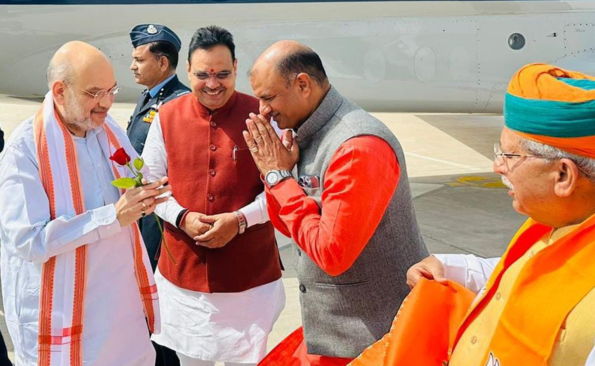 Amit Shah Rajasthan Visit: बीकानेर पहुंचे केंद्रीय गृह मंत्री अमित शाह, 9 लोकसभा सीटों पर कार्यकर्ताओं को देंगे जीत का मंत्र