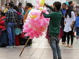 Tamil Nadu Bans Cotton Candy After Food Lab Finds Cancer-Causing Element