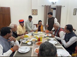 दिल्ली में BJP की मीटिंग से पहले बाड़मेर, जैलसमेर के नेताओं संग CM भजनलाल की मीटिंग, निकल रहे कई सियासी मायने दिल्ली में BJP की मीटिंग से पहले बाड़मेर, जैलसमेर के नेताओं संग CM भजनलाल की मीटिंग, निकल रहे कई सियासी मायने