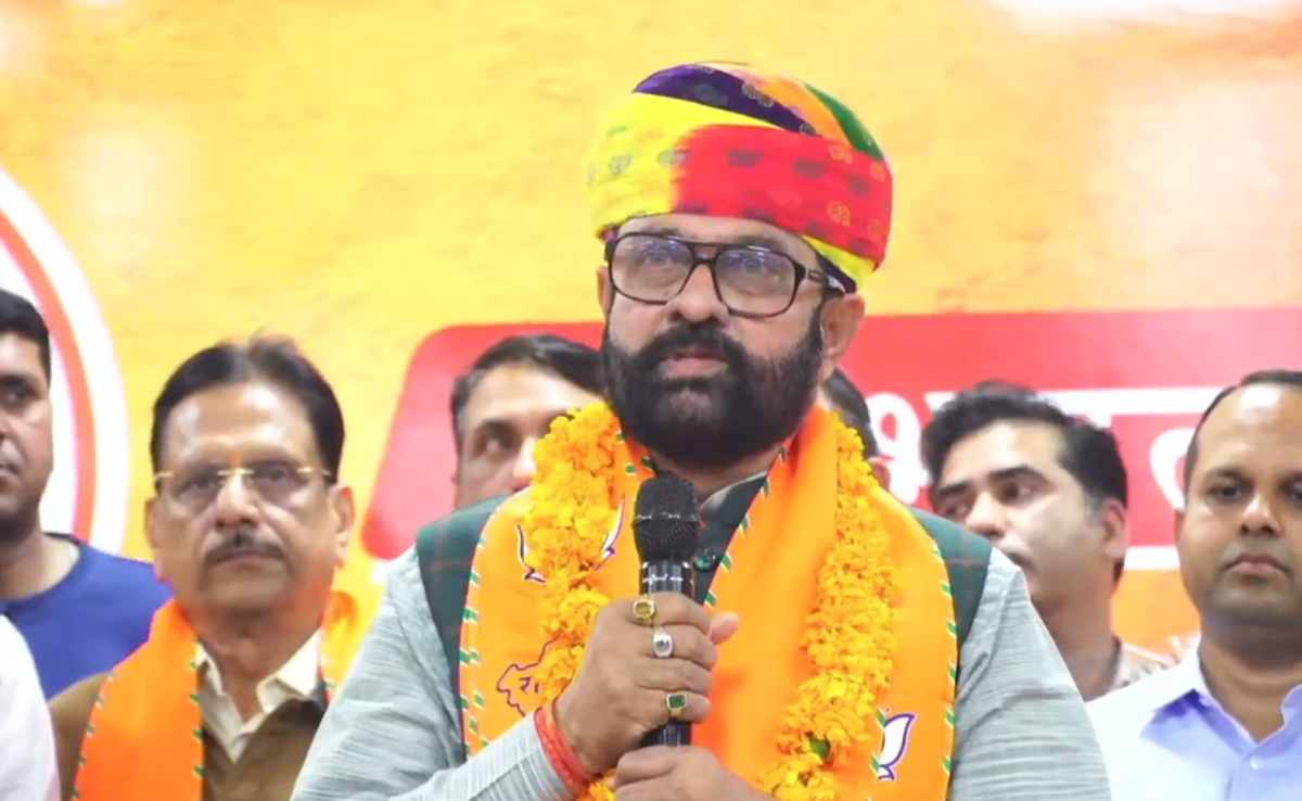 Rajasthan Politics: कांग्रेस से 40 साल का नाता तोड़ भाजपा में शामिल हुए महेंद्रजीत सिंह मालवीय
