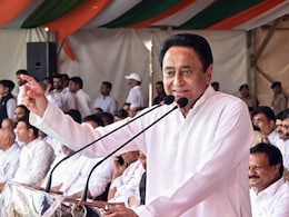 कमलनाथ के भाजपा में शामिल होने की अटकलों के बीच उनके समर्थक इतने विधायक दिल्ली पहुंचे कमलनाथ के भाजपा में शामिल होने की अटकलों के बीच उनके समर्थक इतने विधायक दिल्ली पहुंचे