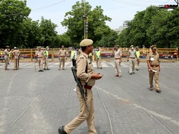 नोएडा में युवक ने प्रेमिका की गोली मारकर की हत्या