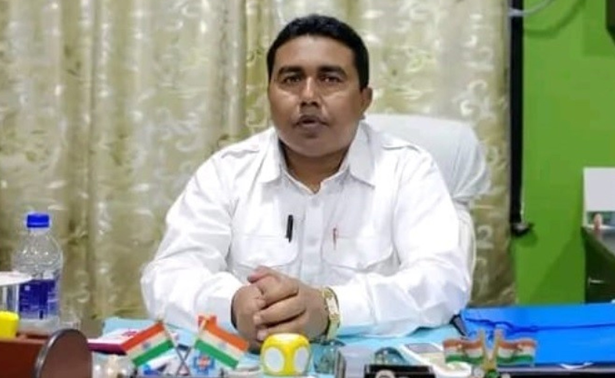 Probe Agency Raids In Bengal's Sandeshkhali Days After Sheikh Shahjahan's Arrest Probe Agency Raids In Bengal's Sandeshkhali Days After Sheikh Shahjahan's Arrest