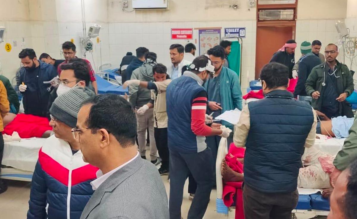 Madhya Pradesh News: सागर में अलग-अलग दुर्घटनाओं में दम्पति सहित 5 लोगों की मौत, ऐसे हुए ये दर्दनाक हादसे