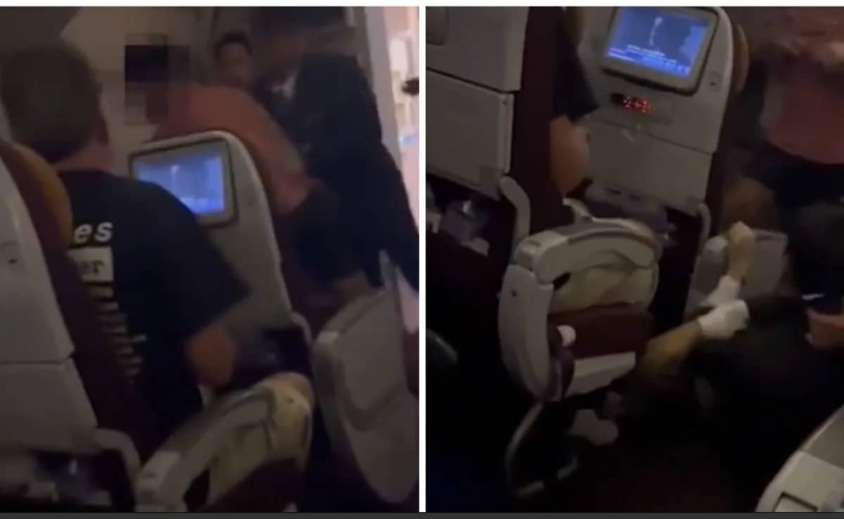 Video Unruly UK Passenger Punches Air Steward After Destroying Plane