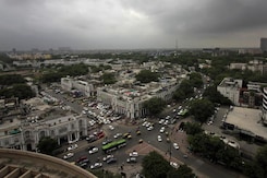 Walkability In Indian Cities: Prioritising Pedestrians Walkability In Indian Cities: Prioritising Pedestrians