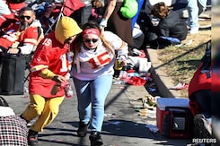 1 Killed, 21 Injured In Mass Shooting At US Super Bowl Parade 1 Killed, 21 Injured In Mass Shooting At US Super Bowl Parade
