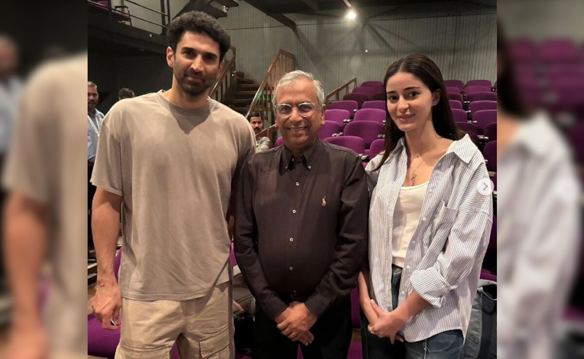 New Day, New Pictures Of Ananya Panday With Her Rumoured Boyfriend Aditya Roy Kapur