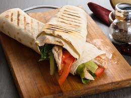 '1 Shawarma' And '2 Zinger Burgers' Sealed The Deal For This Pakistani Couple