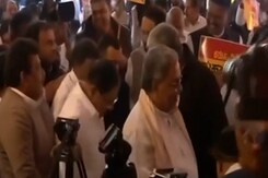 Karnataka Ministers Protest 'Tax Bias' In Delhi, BJP Calls It Political Stunt Karnataka Ministers Protest 'Tax Bias' In Delhi, BJP Calls It Political Stunt