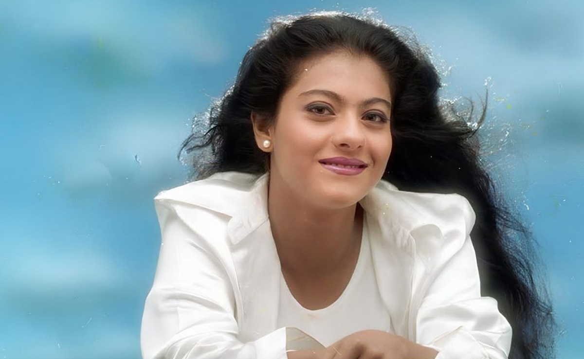 21 साल की उम्र में ऐसी दिखती थीं काजोल, पुरानी फोटो शेयर की तो आई कमेंट्स की बाढ़