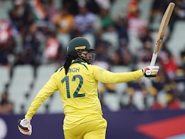 U19 WC 2024: "खिड़कियों के शीशे टूटने के डर से...", भारतीय मूल का वो ऑस्ट्रेलियाई खिलाड़ी जिसने फाइनल में पलट दी बाजी U19 WC 2024: "खिड़कियों के शीशे टूटने के डर से...", भारतीय मूल का वो ऑस्ट्रेलियाई खिलाड़ी जिसने फाइनल में पलट दी बाजी