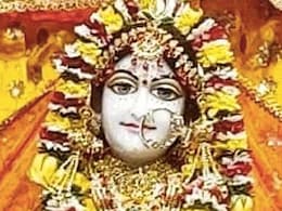 Phulera Dooj 2024: फुलेरा दूज पर अबूझ मुहूर्त में करें शुभ काम, पूजा के दौरान ये कलर पहनने से बचें Phulera Dooj 2024: फुलेरा दूज पर अबूझ मुहूर्त में करें शुभ काम, पूजा के दौरान ये कलर पहनने से बचें