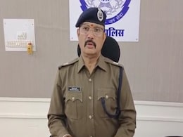 पड़ोसी ने घर में घुसकर किया रेप, दी पति और बेटी को जान से मारने की धमकी, प्रेग्नेंट हुई तो कराई FIR पड़ोसी ने घर में घुसकर किया रेप, दी पति और बेटी को जान से मारने की धमकी, प्रेग्नेंट हुई तो कराई FIR