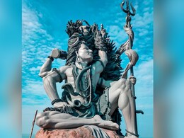 साल 2025 में किस दिन पड़ रही है महाशिवरात्रि और मासिक शिवरात्रि, यहां जानें सही तारीख साल 2025 में किस दिन पड़ रही है महाशिवरात्रि और मासिक शिवरात्रि, यहां जानें सही तारीख