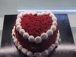 Valentine Day: "डे ऑफ लव" के लिए तैयार स्वर्णनगरी, प्रेमी हॉर्ट सेप केक करवा रहे हैं प्री बुकिंग Valentine Day: "डे ऑफ लव" के लिए तैयार स्वर्णनगरी, प्रेमी हॉर्ट सेप केक करवा रहे हैं प्री बुकिंग