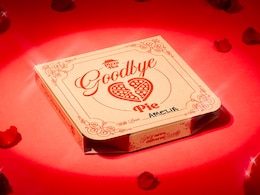 Pizza Hut Introduces "Goodbye Pies" For Valentine's Day Breakups - Internet Reacts Pizza Hut Introduces "Goodbye Pies" For Valentine's Day Breakups - Internet Reacts
