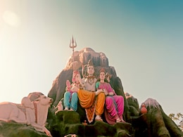 इस एकादशी को विवाह के बाद पहली बार शिव जी देवी पार्वती को ले आए थे काशी इस एकादशी को विवाह के बाद पहली बार शिव जी देवी पार्वती को ले आए थे काशी