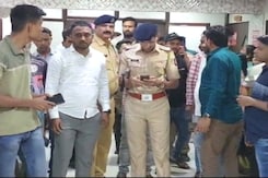 Sena Leader Critical After BJP MLA Opens Fire In Police Station Near Mumbai Sena Leader Critical After BJP MLA Opens Fire In Police Station Near Mumbai