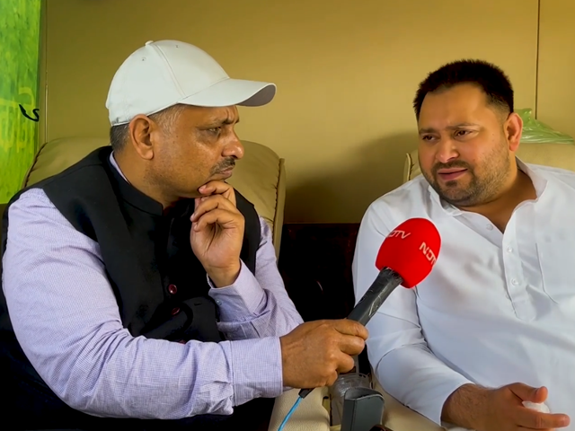 Tejashwi Yadav Interview: तेजस्वी यादव ने कहा- मुझे जेल भेजने की तैयारी थी  | Jan Vishwas Yatra