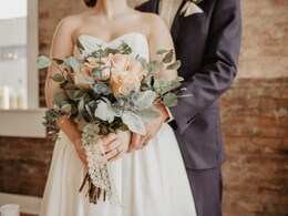 China Matchmaking Agency Offers "Live-In Son-In-Law" For Rich Women China Matchmaking Agency Offers "Live-In Son-In-Law" For Rich Women