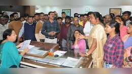 अजमेर नगर निगम में हंगामा: उपायुक्त ने महिला कर्मचारियों को महंगी साड़ी पहनने पर टोका? मेयर ने किया पाबंद