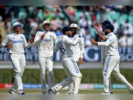 India vs England: भारत ने इंग्लैड को 434 रन से हराकर दर्ज की सबसे बड़ी जीत, जायसवाल और जडेजा ने किया कारनामा India vs England: भारत ने इंग्लैड को 434 रन से हराकर दर्ज की सबसे बड़ी जीत, जायसवाल और जडेजा ने किया कारनामा