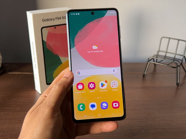 Infinix Zero 30 5G, Motorola Edge 40 and More: Smartphones You Can Buy Under Rs. 25,000