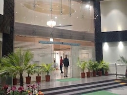 6 Congress MLAs From Himachal Taken To Haryana, Alleges Chief Minister 6 Congress MLAs From Himachal Taken To Haryana, Alleges Chief Minister