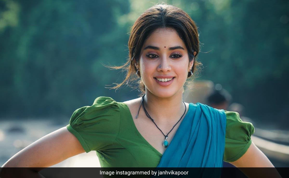 Janhvi Kapoor On Telugu Dialogue Prep: "<i>Devara</i> Team Just A Call Away To Help With My Lines"