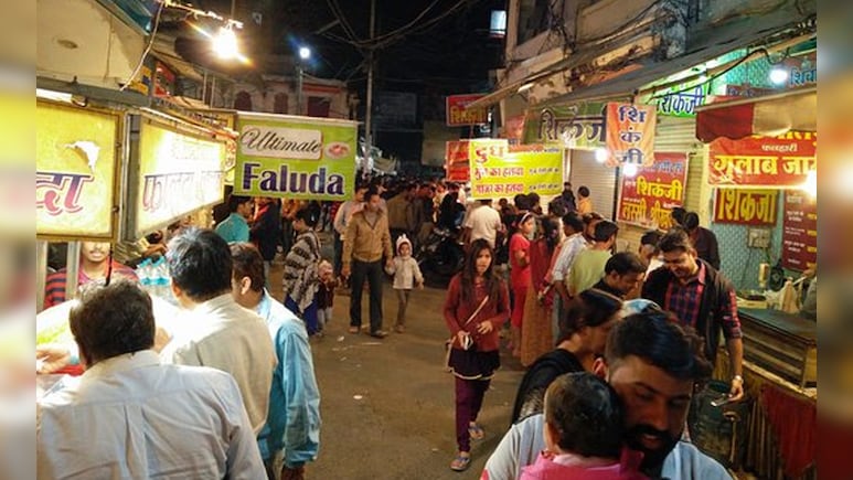Indore's Sarafa Chaat-Chowpatty To Stay At Original Site