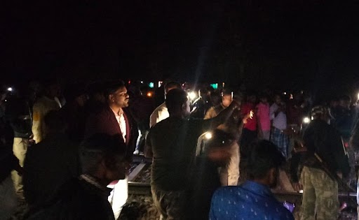2 Run Over By Train In Jharkhand’s Jamtara; PM, President Condole 2 Run Over By Train In Jharkhand’s Jamtara; PM, President Condole