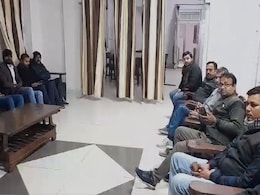 12th Exam: नकल रोकने के लिए भिंड में एक दर्जन से ज्यादा प्राइवेट टीचर को किया गया नजरबंद, शिक्षकों में रोष 12th Exam: नकल रोकने के लिए भिंड में एक दर्जन से ज्यादा प्राइवेट टीचर को किया गया नजरबंद, शिक्षकों में रोष