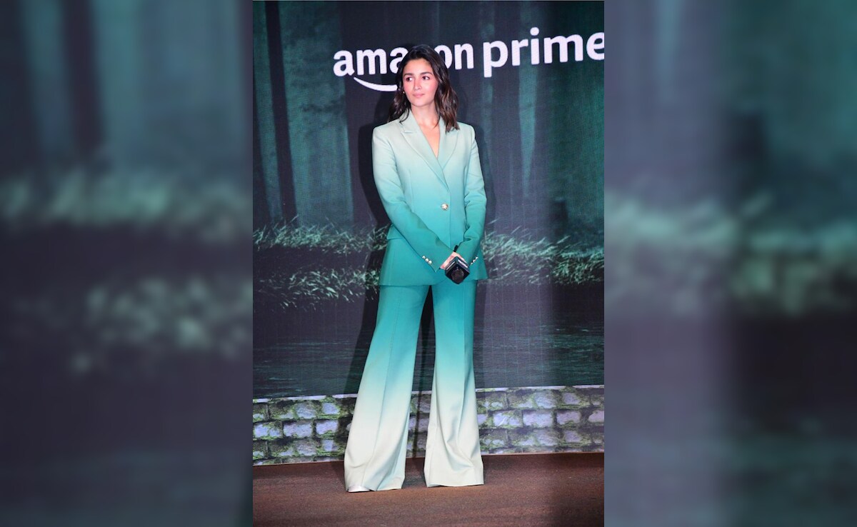 In Pics: Alia Bhatt, Sister Shaheen And Others At <i>Poacher</i> Event
