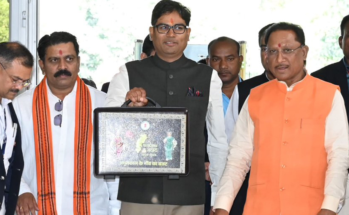 छत्तीसगढ़ में 'बदलबो-बदलबो' का बजट: 400 यूनिट तक बिजली बिल हाफ, कोई नया टैक्स नहीं