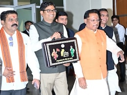 मोदी की गारंटी, प्रमुख योजनाएं, राजकोषीय-आर्थिक स्थिति, विभागों की ग्रोथ, जानिए छत्तीसगढ़ बजट की प्रमुख बातें मोदी की गारंटी, प्रमुख योजनाएं, राजकोषीय-आर्थिक स्थिति, विभागों की ग्रोथ, जानिए छत्तीसगढ़ बजट की प्रमुख बातें
