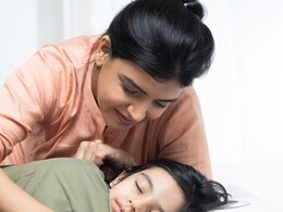 बेहतर ग्रोथ के लिए रात में बच्चों को कितने बजे तक सो जाना चाहिए, एक्सपर्ट्स से जानिए इस सवाल का जवाब