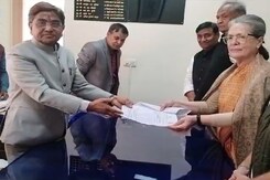 Sonia Gandhi Files Her Nomination For Rajya Sabha From Rajasthan Sonia Gandhi Files Her Nomination For Rajya Sabha From Rajasthan