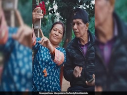 <i>Love Storiyaan</i> Review: Highly Watchable Celebration Of Love Across Man-Made Divides <i>Love Storiyaan</i> Review: Highly Watchable Celebration Of Love Across Man-Made Divides