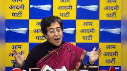 डॉ. हर्षवर्धन ने लिया राजनीति से सन्यास तो आम आदमी पार्टी ने साधा बीजेपी पर निशाना