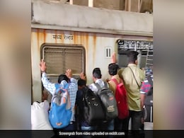 Passengers Move Mumbai Local Train Coach To Save Man Trapped Under It Passengers Move Mumbai Local Train Coach To Save Man Trapped Under It