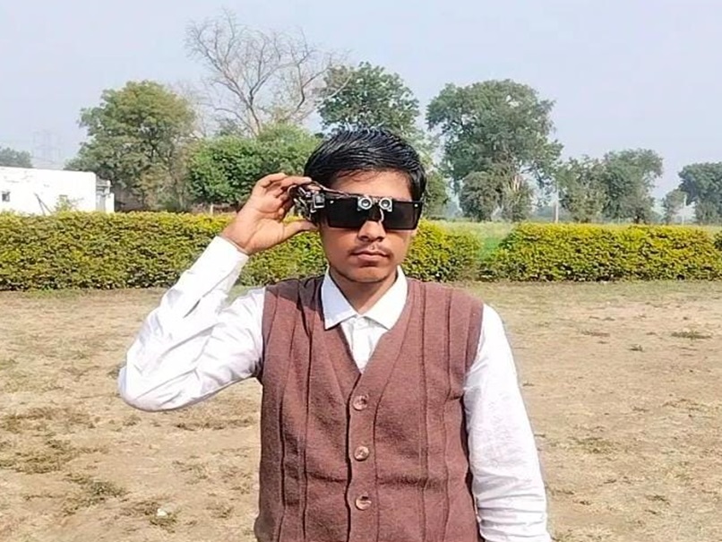 रोबोट मूवी से प्रभावित होकर MP के इस बच्चे ने सेना के लिए बना दी आटोमेटिक फायर गन और स्मार्ट चश्मा