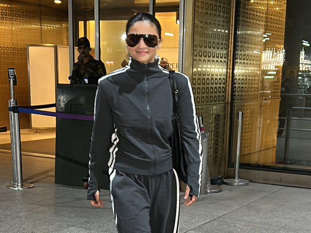 Done With <i>Poacher</i> Screening In London, Alia Bhatt Returns In Mumbai