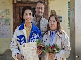 First Lesbian Couple In Nepal Officially Registers Their Marriage First Lesbian Couple In Nepal Officially Registers Their Marriage