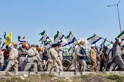 As Farmers March To Delhi, Agriculture Minister's "Peace Appeal" As Farmers March To Delhi, Agriculture Minister's "Peace Appeal"