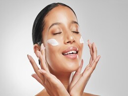 रोज सुबह चेहरे पर मलने लगेंगी यह सफेद चीज, तो छूट जाएगा सारा मैल, मिनटों में निखर जाएगी त्वचा  रोज सुबह चेहरे पर मलने लगेंगी यह सफेद चीज, तो छूट जाएगा सारा मैल, मिनटों में निखर जाएगी त्वचा