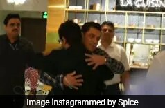 Viral: Salman Khan And Aamir Khan's <i>Amar Prem</i> At <i>Laapataa Ladies</i> Screening - Watch Them Hug